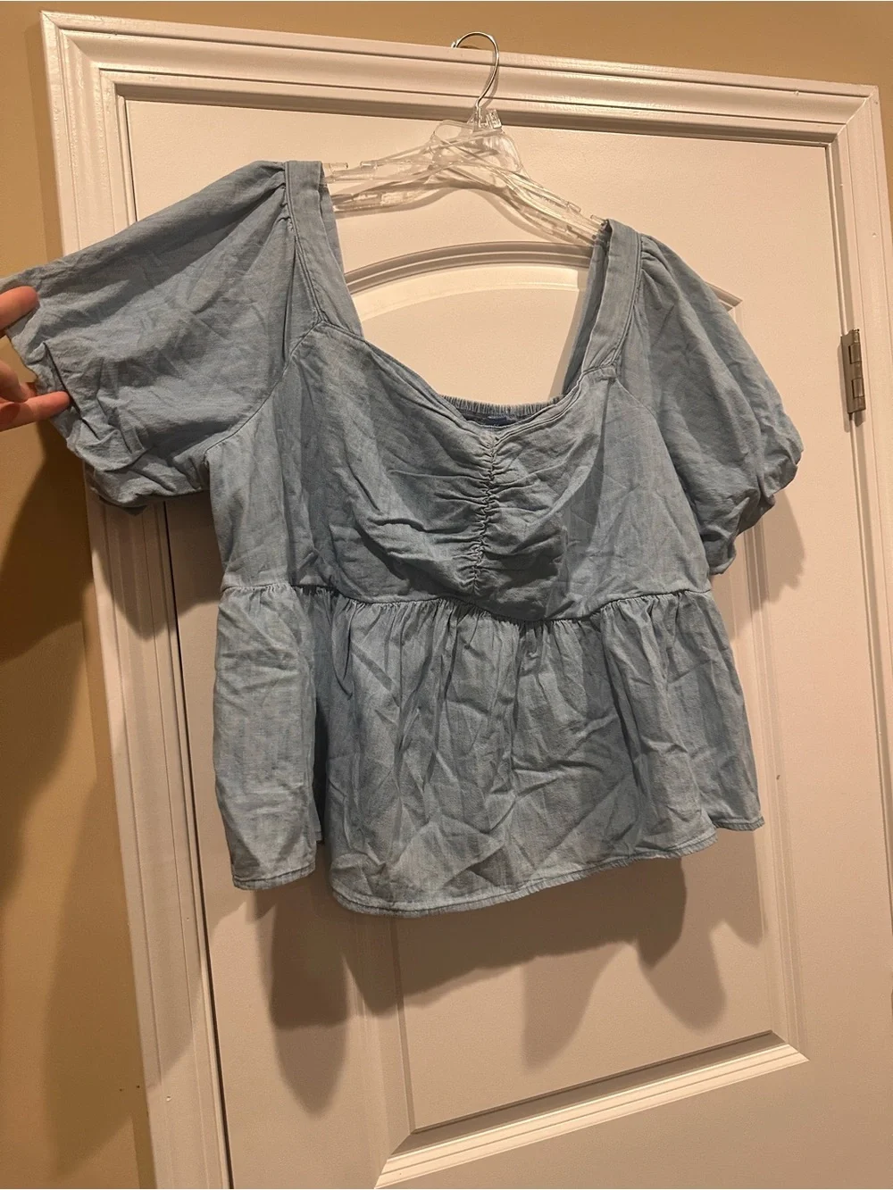 Old Navy Light Blue Puff-Sleeve Peplum Blouse